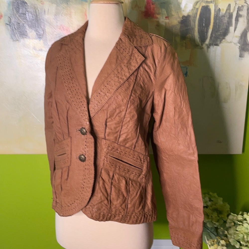 Wilson’s leather jacket small